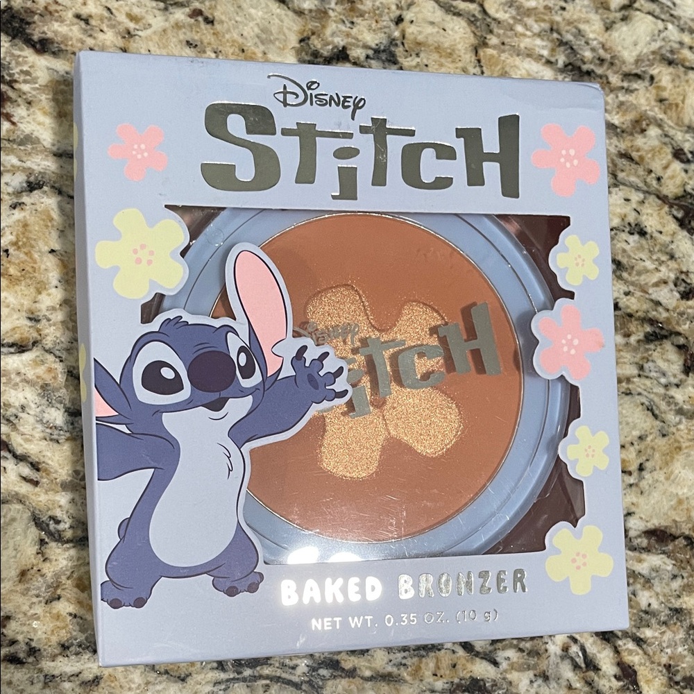 Disney Stitch Floral Bronzer with Warm Tones